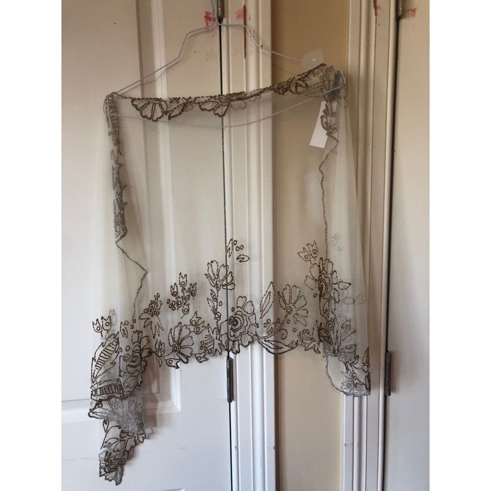 MEGAN PARK — Wrap Scarf - Picture 2 of 3